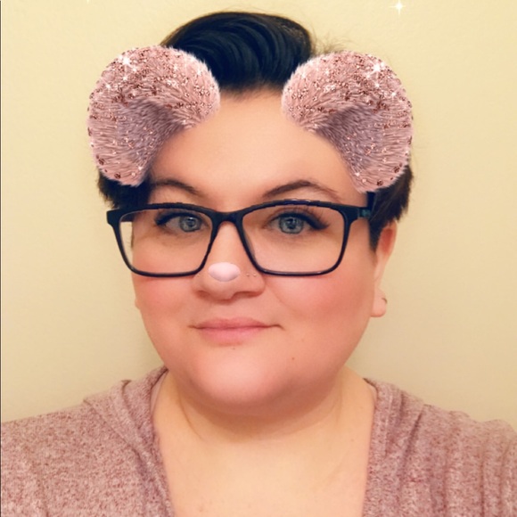 Meet your Posher, Bambi - Picture 3 of 5